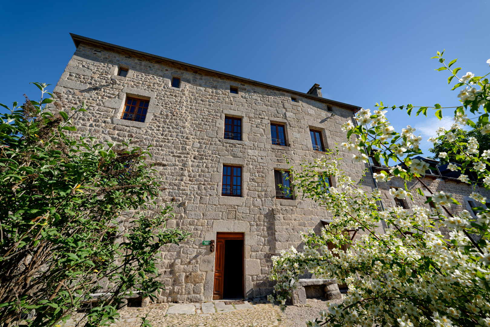 https://espace-ptl.ancv.com/appli/butterfly/data/medias_PA/PHOTOS/871964001001/871964001001spR7DRfYGp-© Jean-Sébastien Caron - Petit Château du Villard (1).jpg